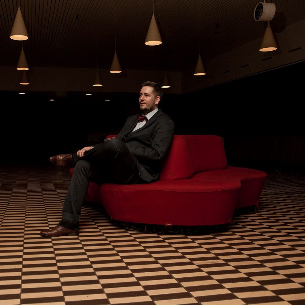 Ralph Myerz - Red sofa photo